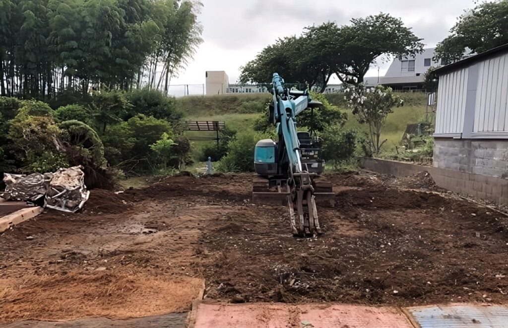 解体工事中の様子