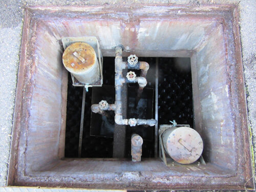 コンクリート製浄化槽写真