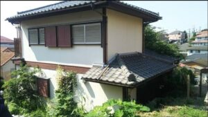 川崎市で混合造3棟の空き家の解体事例(混合造住宅3棟)のサムネイル