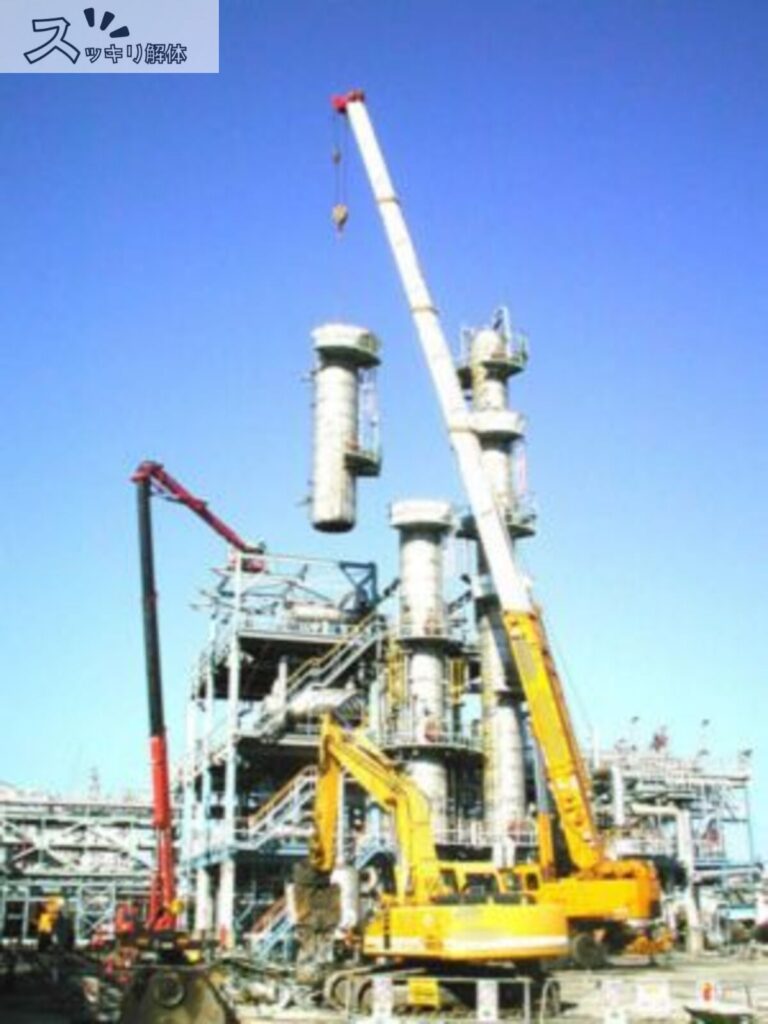 クレーンでの吊り下ろし